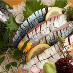 『数量限定』活豊後さば刺し水槽から揚げたての活サバ　【九州熱中屋　関内LIVE】