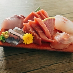 中トロが入ったお刺身七貫盛り合わせ