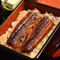 うな重　並（半尾）