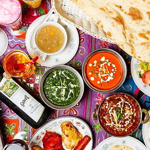 熱々チーズナンと本格カレーが自慢。お座敷完備で子連れや宴会も大歓迎！