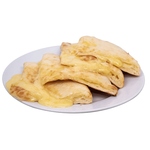 カレーに合わせるならチーズナンがおすすめです！