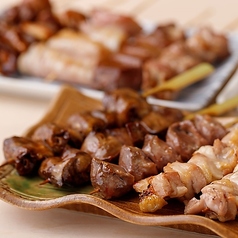 炭火焼にこだわる焼き鳥・焼きとんの写真