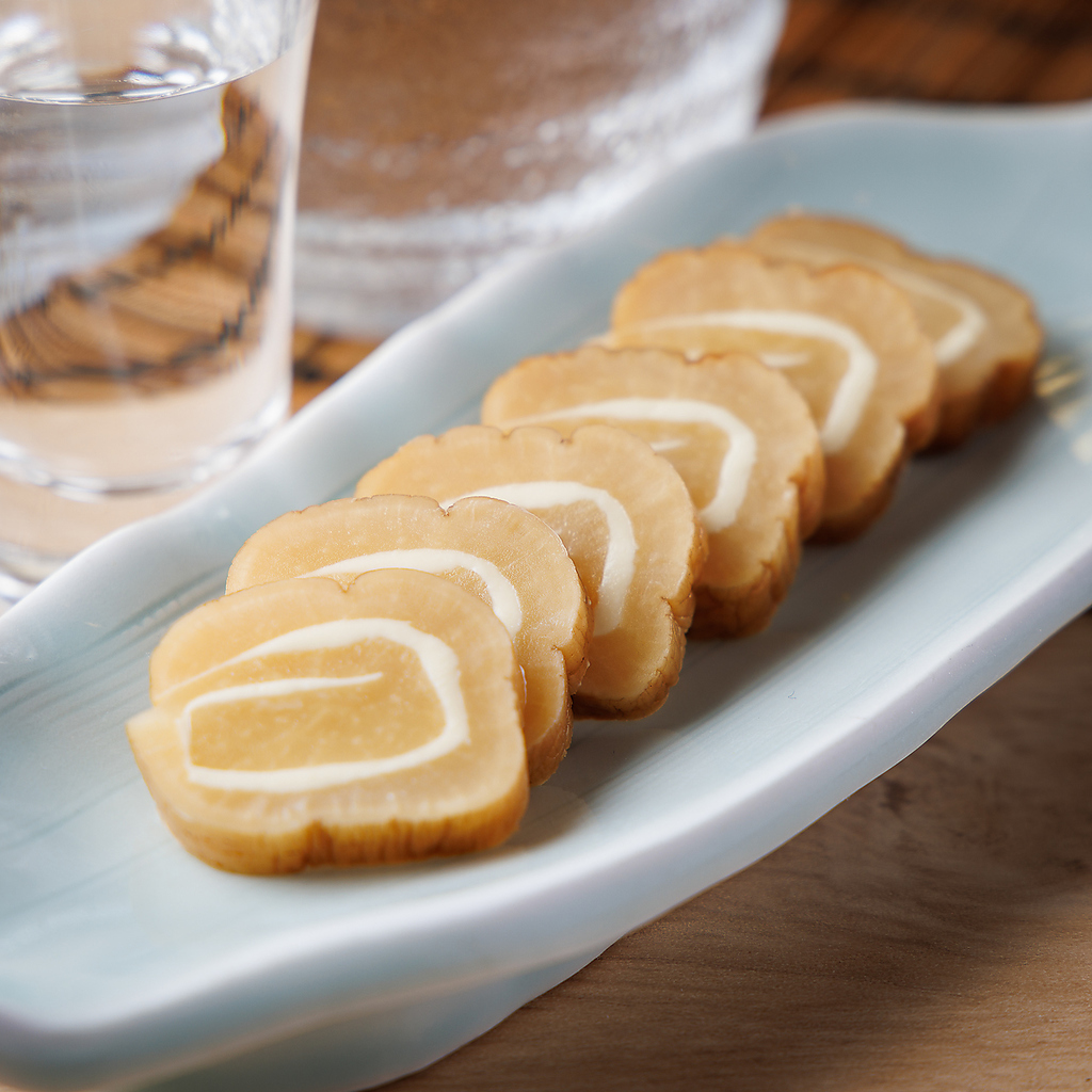 当店の逸品料理は種類豊富です！他ではなかなか味わえない逸品を地酒と一緒にどうぞ！！