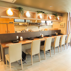 和食料理人&挽肉製作所 覚王山店の雰囲気2