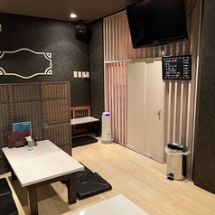 【少人数～最大16名】プライベートな宴会に最適な貸切座敷席。人数に合わせて柔軟に対応しますので、お気軽にご相談ください。