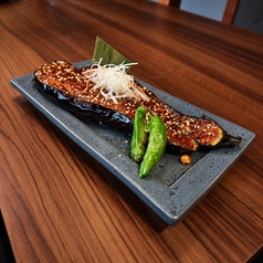 焼き茄子の特製肉味噌仕立て