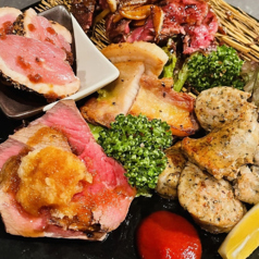 肉！肉！肉！肉の盛り合わせ！