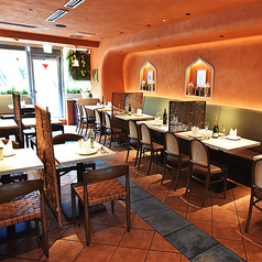 店舗貸切は20～44名様まで可能です。お気軽にお問い合わせください。