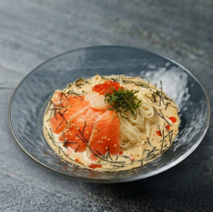 サーモンごま坦々そうめん