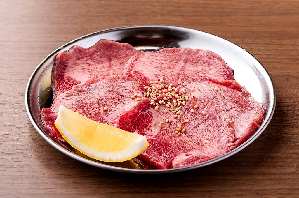 屋台焼肉 大丸ホルモンの写真ギャラリー