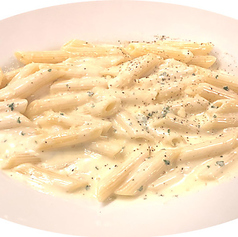 ペンネ・クアトロフォルマッジ