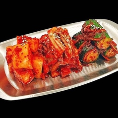キムチ盛り合わせ