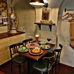 バーデンバーデン 栄の雰囲気1