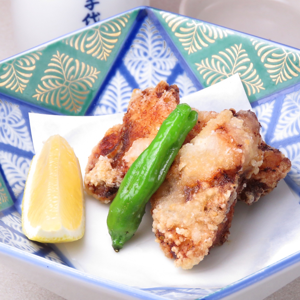 築地直送海鮮を用いた単品料理も豊富にご用意！