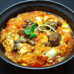 鶏と玉子の雑炊や鶏そば、親子丼などお食事メニューも充実しております。〆にもオススメです。