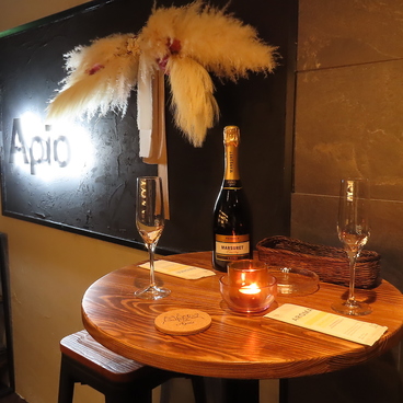 隠れ屋ワインバル Apio アピオの雰囲気1