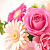 歓迎会や送別会などの歓送迎会には色鮮やかな花束無料