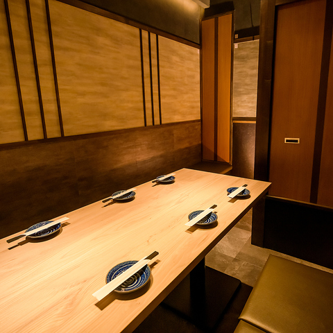 �{�\���q ���z�X