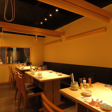 水産会社直営　魚右衛門　広島袋町店の雰囲気1