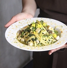 本日のパスタ料理(サラダ付き)