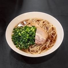 ねぎ盛り半ラーメン
