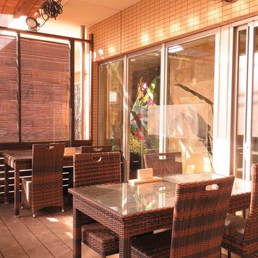 Cafe Aloha Garden カフェアロハガーデンの雰囲気1