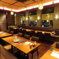 広々40名様用テーブル席【新宿で居酒屋・蟹・海鮮・和食のお店をお探しなら北海道へ】