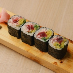 トロたく巻き寿司