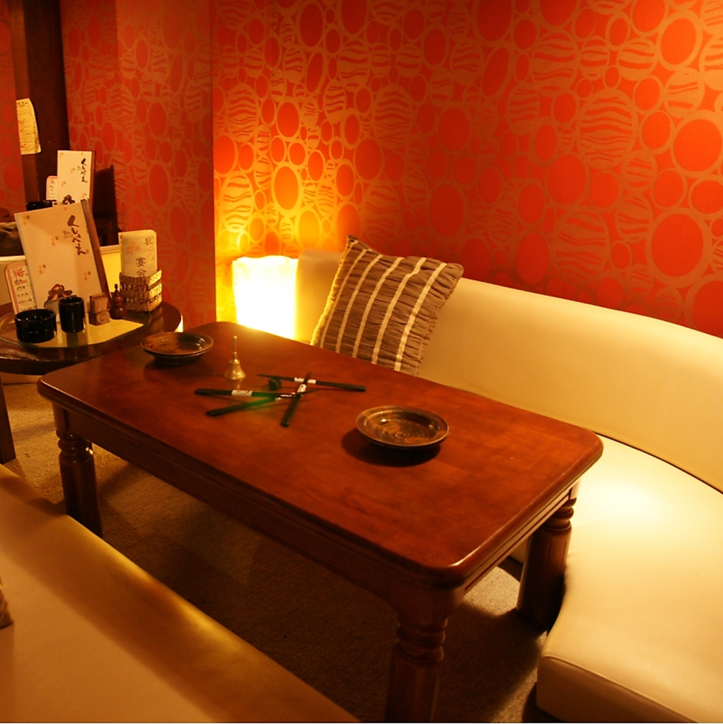 デートや女子会、合コンで大人気のソファー席が話題沸騰中！ご予約はお早めに！