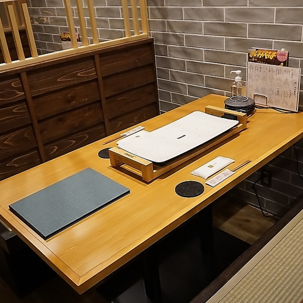 2～6名様までOKのボックステーブル席☆デートやご家族ご友人と一緒に素敵な時間をお過ごしください。