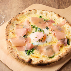 ビスマルク/トリュフ香る贅沢キノコ