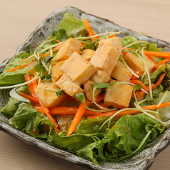 じぃやんサラダ