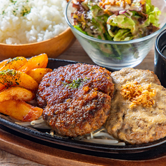 おすすめ！自家製手ごねハンバーグ