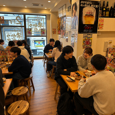 生ビール180円「手羽助」今出川店の雰囲気3