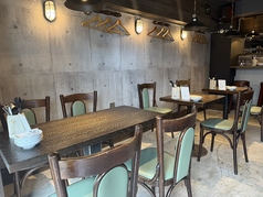 店舗内観