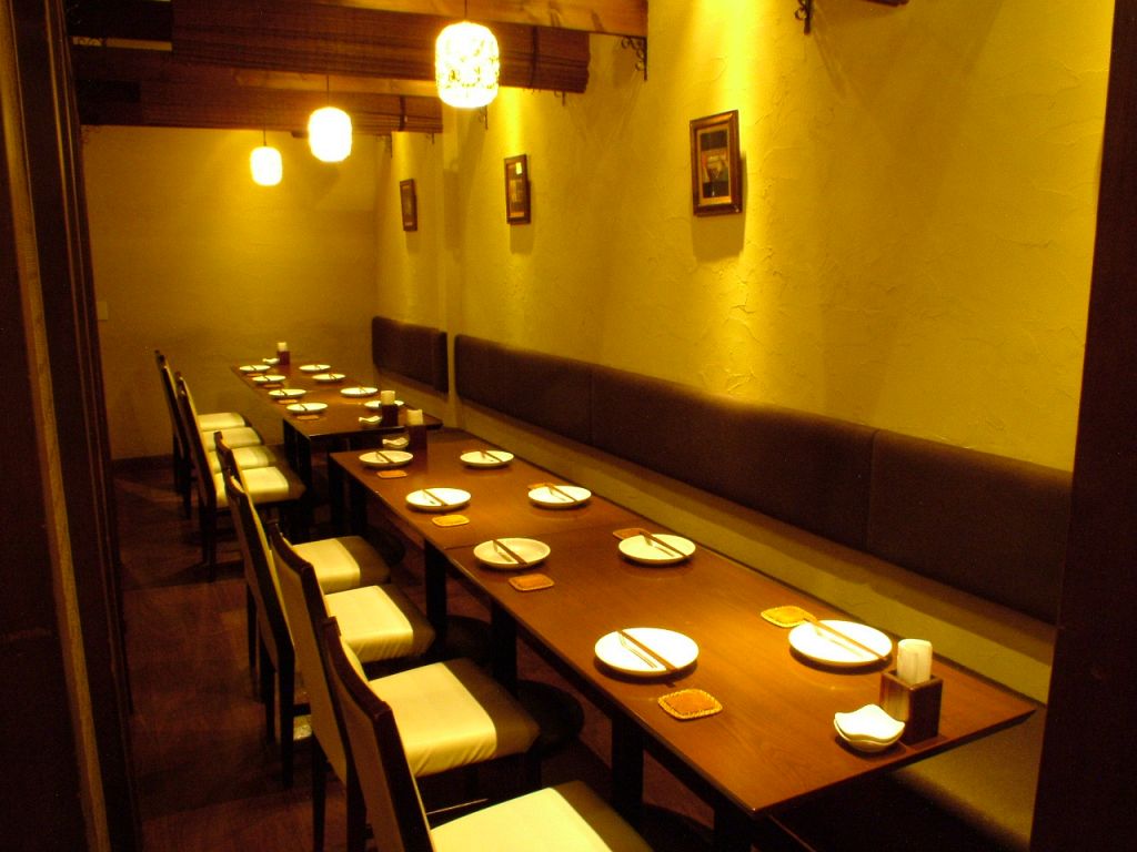 人数に合わせてお店が変身！歓送迎会や誕生日会など、各種パーティーは随時ご予約承っております。