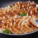 肉汁餃子＆手羽先の絶品を堪能！食べ飲み放題コース1980円～