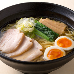 和食屋の醤油ラーメン