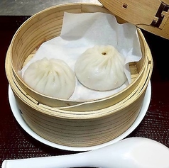 皮から手作り小籠包　2個