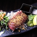 料理メニュー写真 和牛タタキ