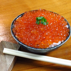 いくら丼　