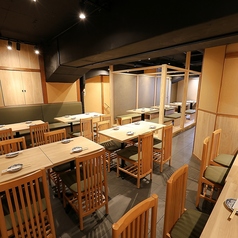 魚貝 日本酒 とよ新 梅田店の雰囲気3