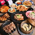 【昼から乾杯♪】毎日14時半オープン！自慢の香ばしいやきとんやレバテキ、じっくり煮込んだ名物もつ煮など、お酒と相性抜群なお料理を豊富にご用意しております。落ち着いた雰囲気の店内で、こだわりの料理とお酒を心ゆくまで堪能★早めの時間からの昼飲みやサク飲みに大活躍です！