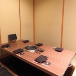 5～6名様用の半個室（喫煙可能）
