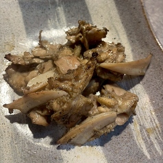 やげん軟骨の炭火焼き