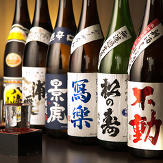 利酒師が選ぶ『日本酒』と焼酎はエリアNo.1の品揃え！