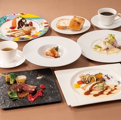 ベイサイドレストランカフェモア 佐島マリーナホテルのコース写真