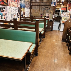 便利なテーブル席ございます!宴会に便利!