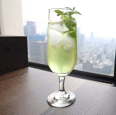 長野県産シャインマスカット×白ブドウ×ソーダ「翠泡」（すいほう）