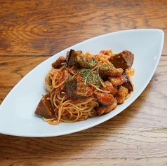 サルシッチャと茄子のトマトソース